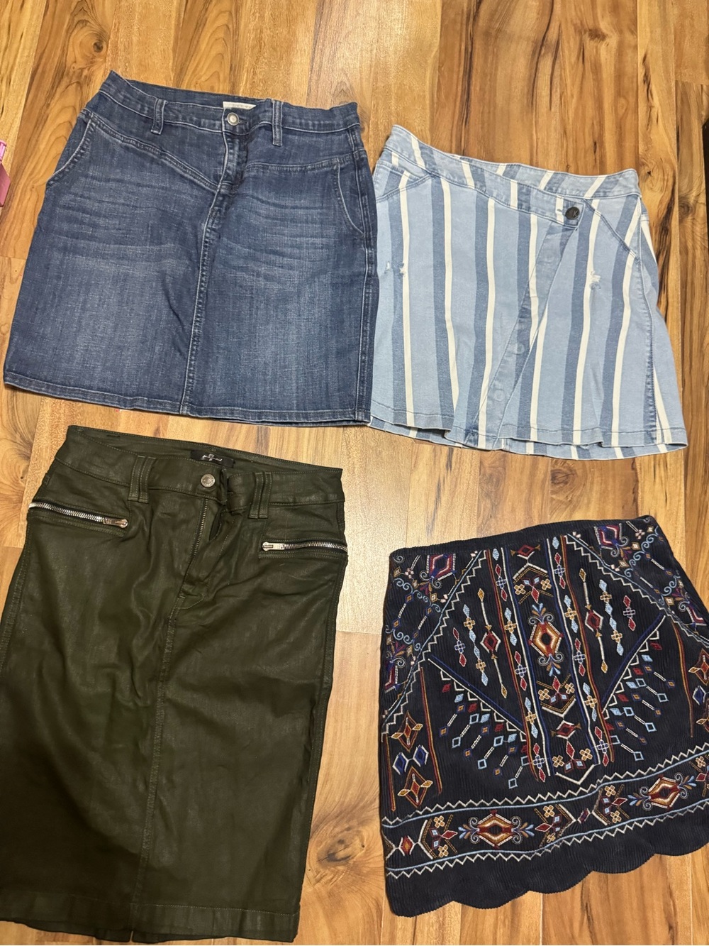 4 skirts all together READ DESCRIPTION